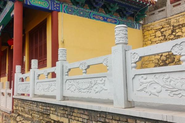 墓地栏杆风水