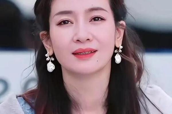 大陆演员：李晟是什么星座