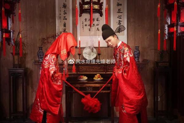 马化腾生辰八字婚姻大揭秘，你知道他的婚姻状况吗？
