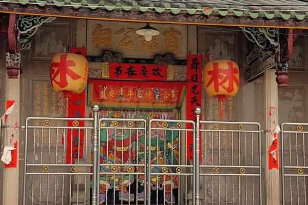 祠堂的大门在哪个方位，祠堂大门图？
