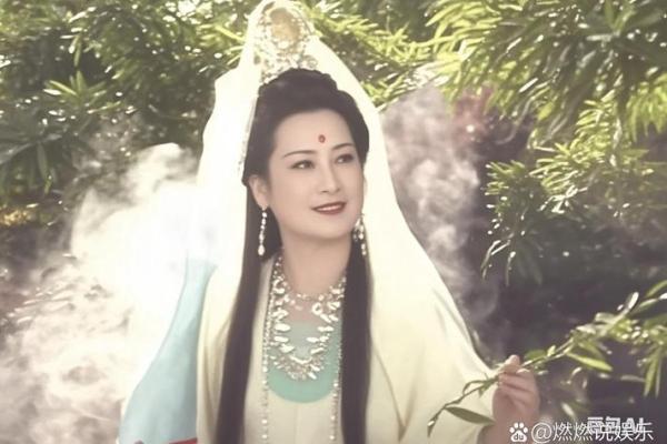 西游世界观音菩萨比地仙之祖镇元大仙如何？我也让他三分做何解？