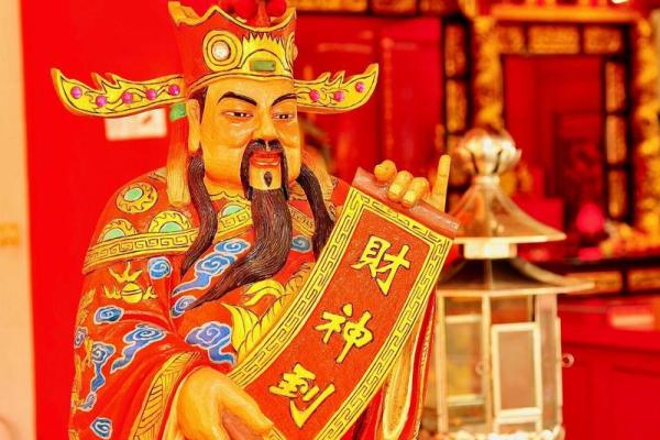如何摆放财神爷-