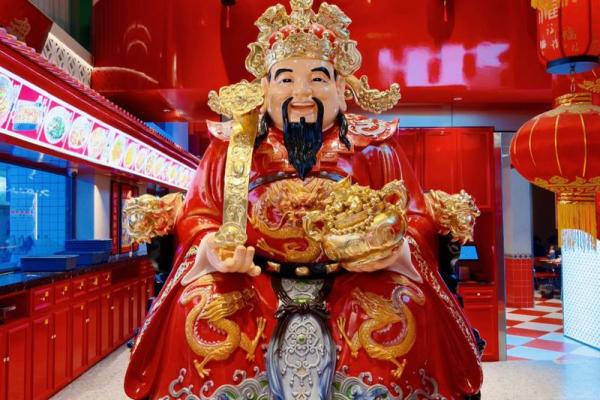 财神爷摆放位置厂房，厂子财神爷怎么摆放？
