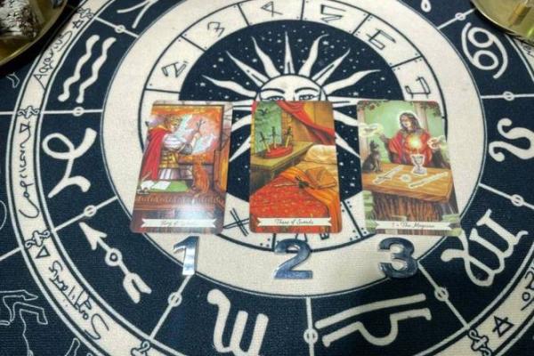 塔罗测试：未来两个月你的财神在哪里？