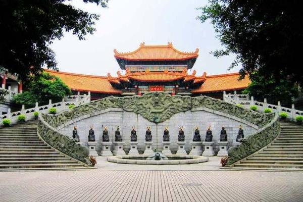 青岛算命地址
