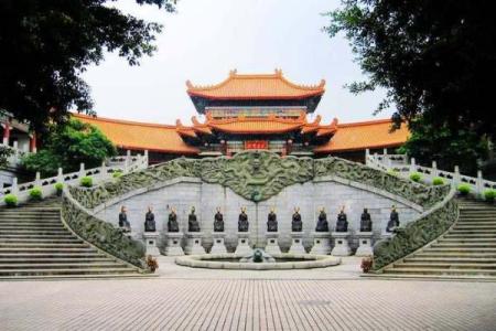 青岛算命地址