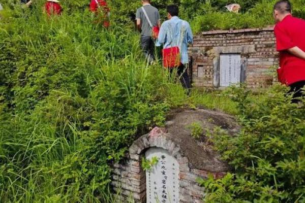墓地风水么能让死者保护活人吗 墓地风水么能让死者保护活人吗