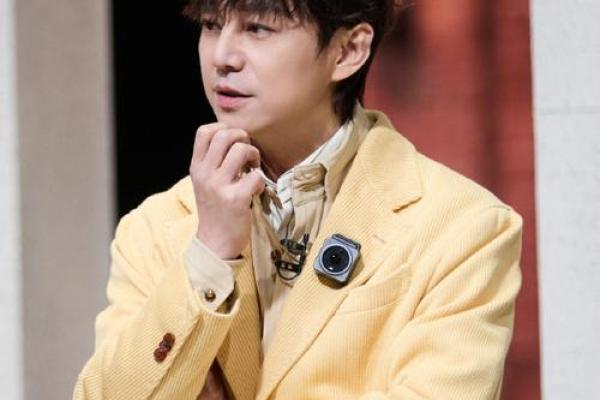 紫薇斗数何炅 紫薇斗数何炅